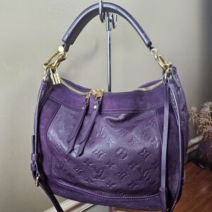 Auth Louis Vuitton Audacieuse Empreinte Suede and Leather MM